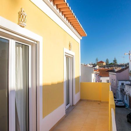 B34 - Central Townhouse In Lagos Villa Екстериор снимка