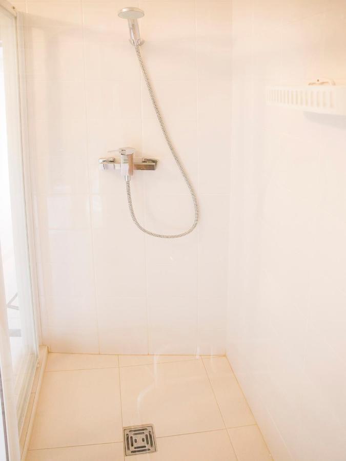B34 - Central Townhouse In Lagos Villa Екстериор снимка