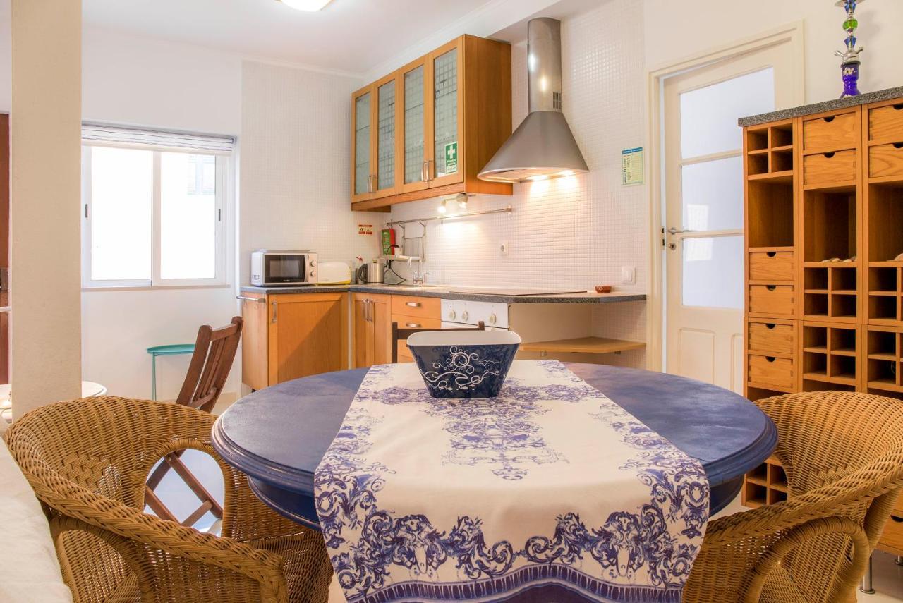 B34 - Central Townhouse In Lagos Villa Екстериор снимка